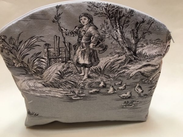 Kosmetiktasche, Schminktasche, Toile de Jouy, altes Leinen, grau