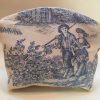 Kosmetiktasche, Schminktasche, Toile de Jouy, altes Leinen, blau