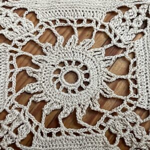Mitteldecke aus Spitze | 2885